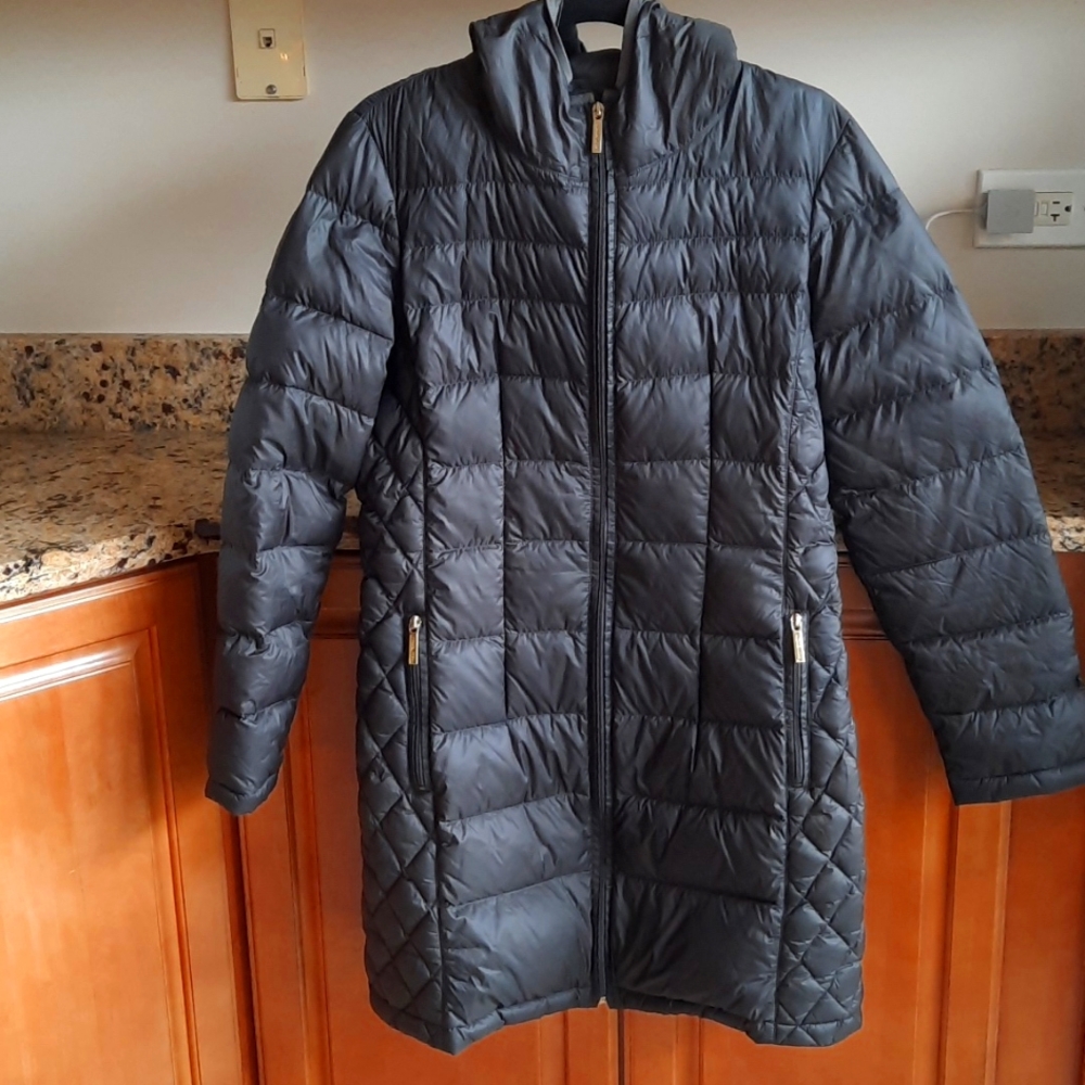 MICHAEL Michael Kors Quilted Dark Gray Ski Jacket
